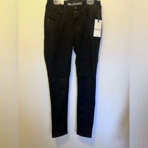 Wallflower Women's Black Skinny Jeans